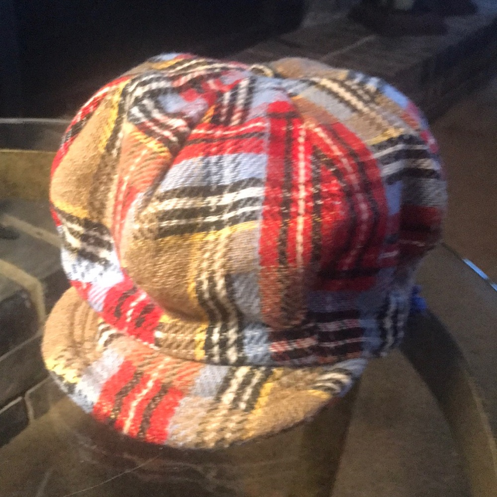 Plaid newsboy/ gatsby plaid hat